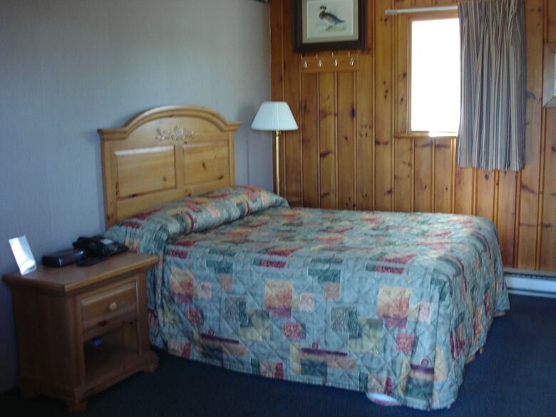 Motel Knights Inn Colonial Fireside Inn