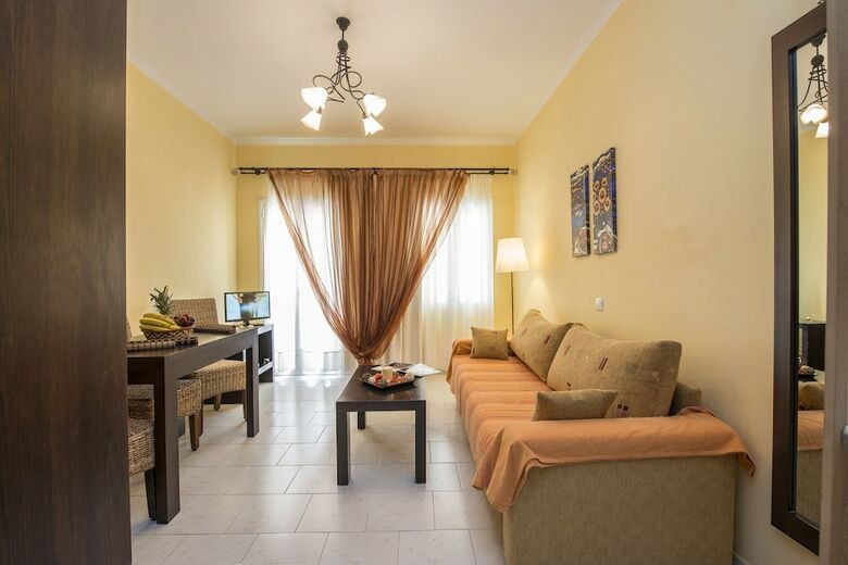 Aparthotel Kostis Villas