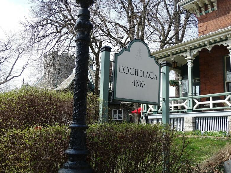 Bed & Breakfast Hochelaga Inn