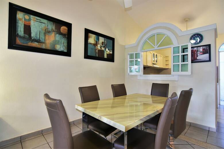 Villa Tulipanes Cancun