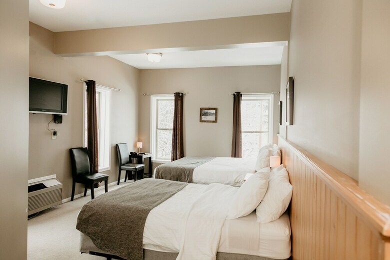 Hotel The Flying Steamshovel Inn