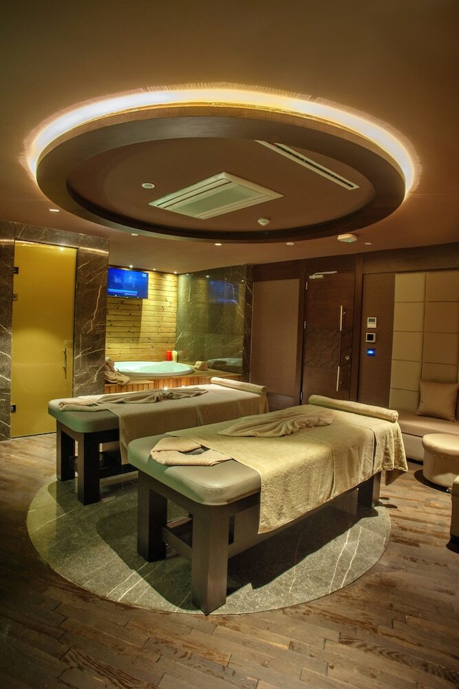 Pullman Istanbul Airport And Convention Center Hotel