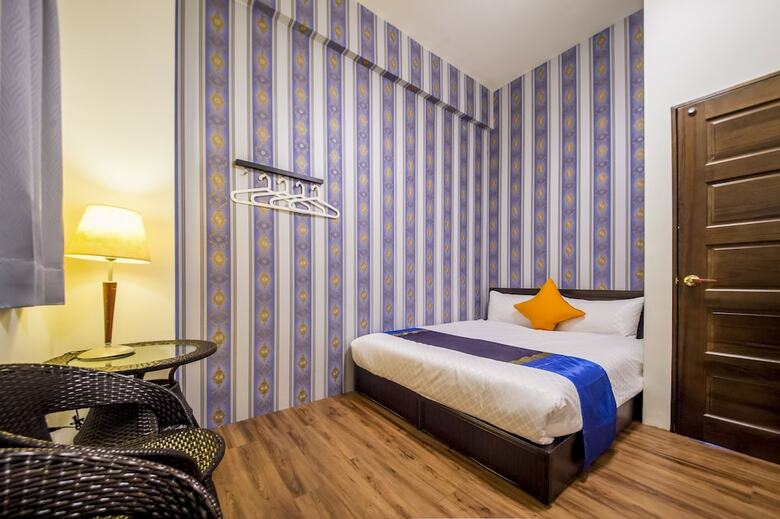 Hotel Plentiful Inn