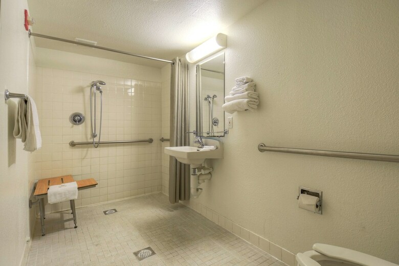 Motel 6 Costa Mesa