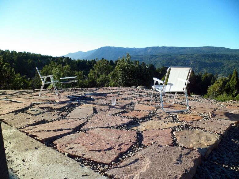 Un Vist�n Modern Mountain Home