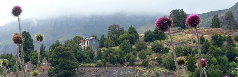 Un Vist�n Modern Mountain Home