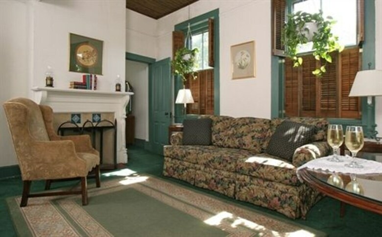 Bed & Breakfast St Francis Inn