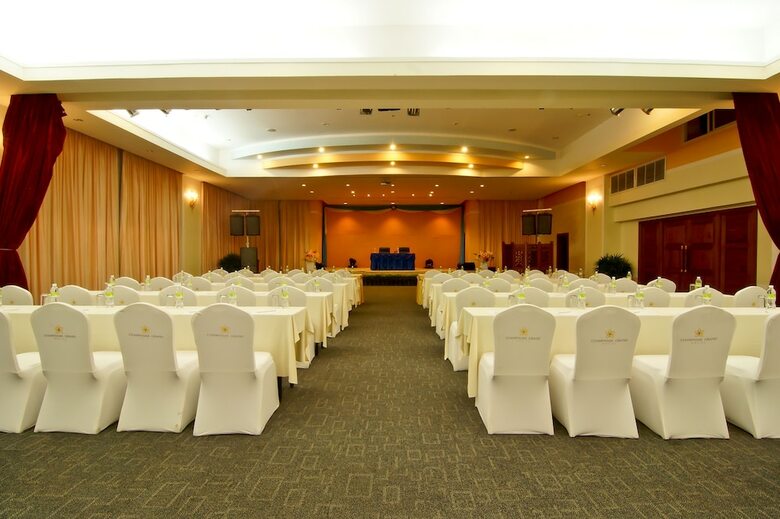 Champasak Grand Hotel