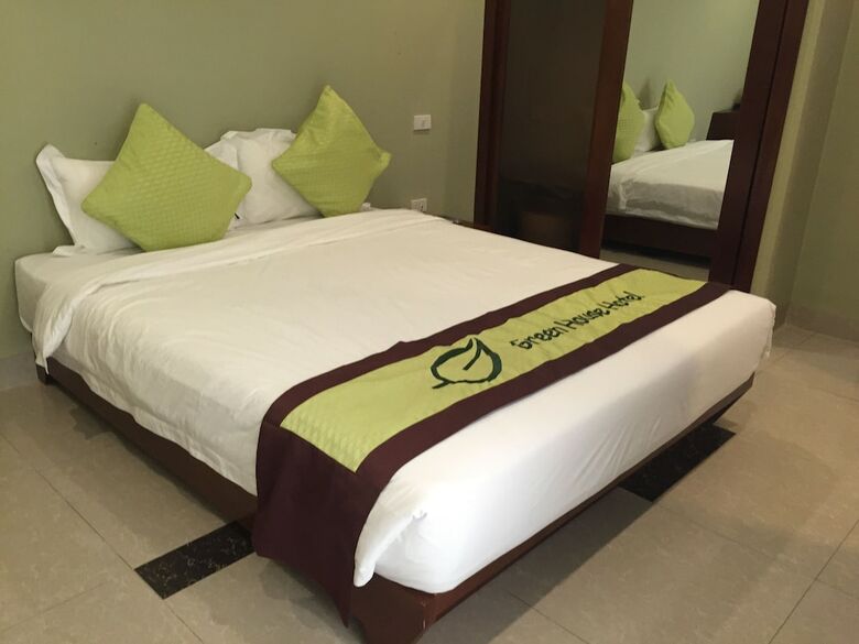 Green House Hotel