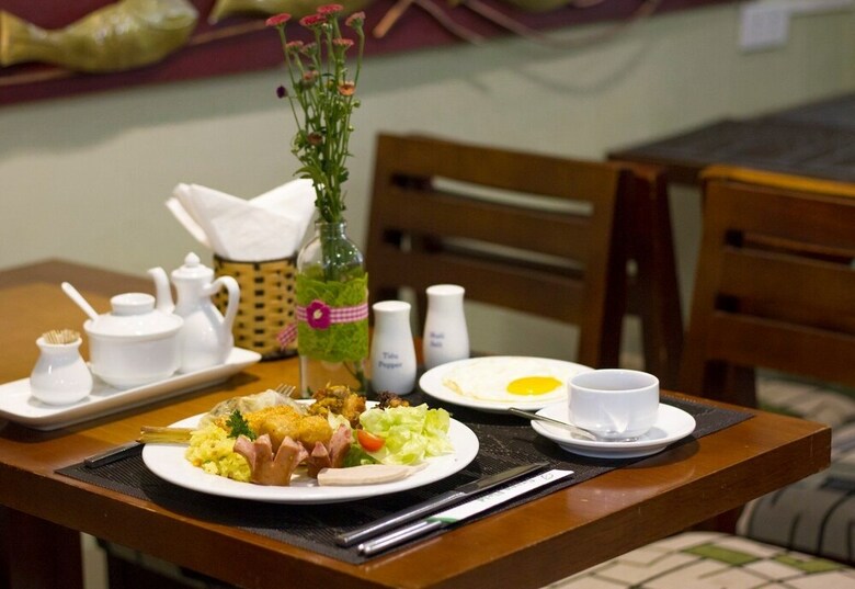 Green House Hotel