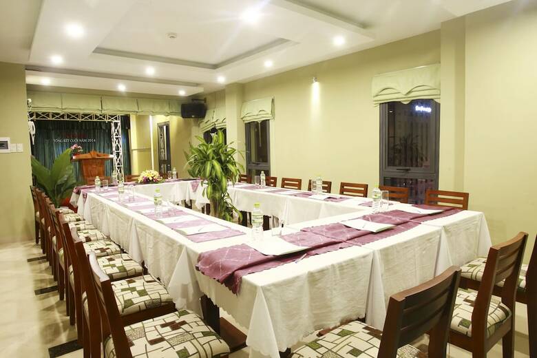 Green House Hotel