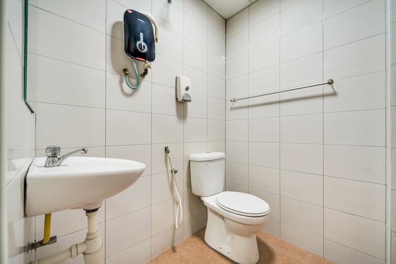 Oyo 301 River Inn Hotel