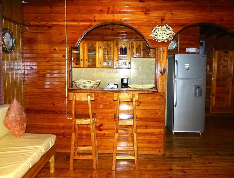 Little Bay Cabins