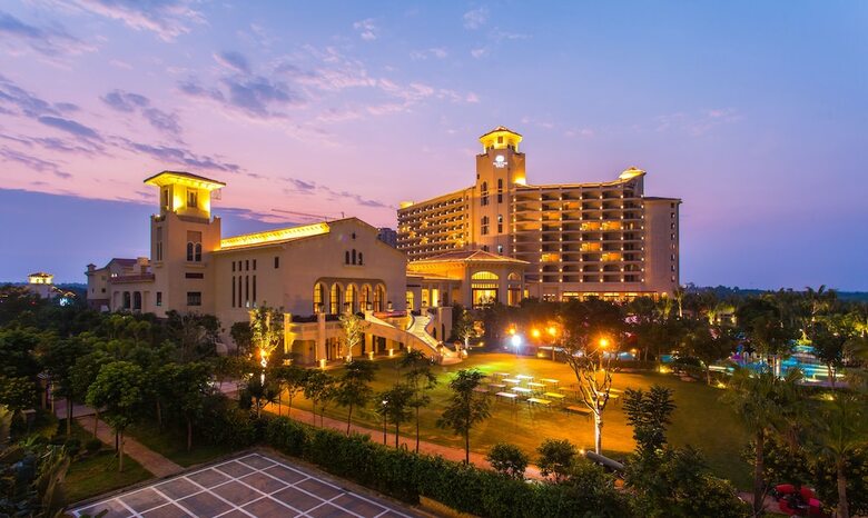 Hotel Doubletree Resort By Hilton Hainan Chengmai