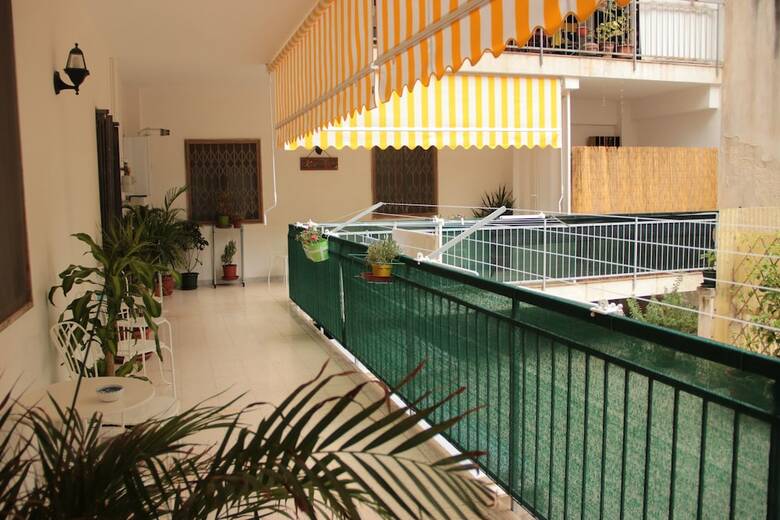 Hostal Olive Tree - Hostel