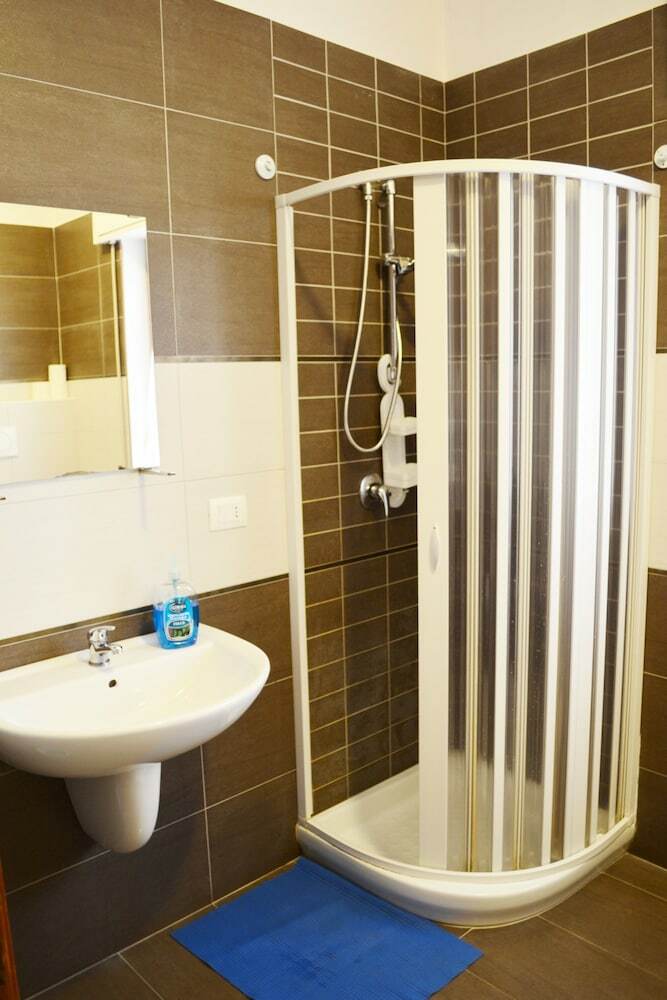 Hostal Olive Tree - Hostel