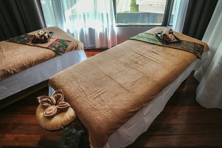 Hotel Alunan Resort