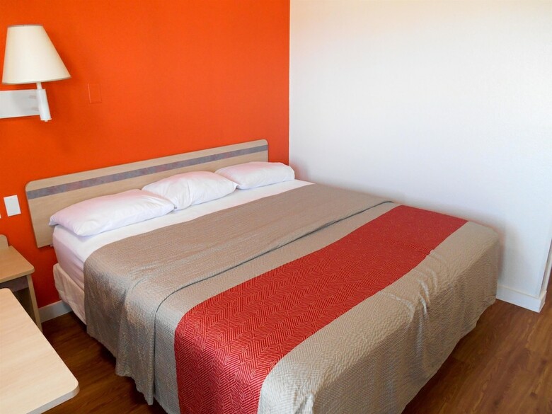 Motel 6 Greenville, Tx
