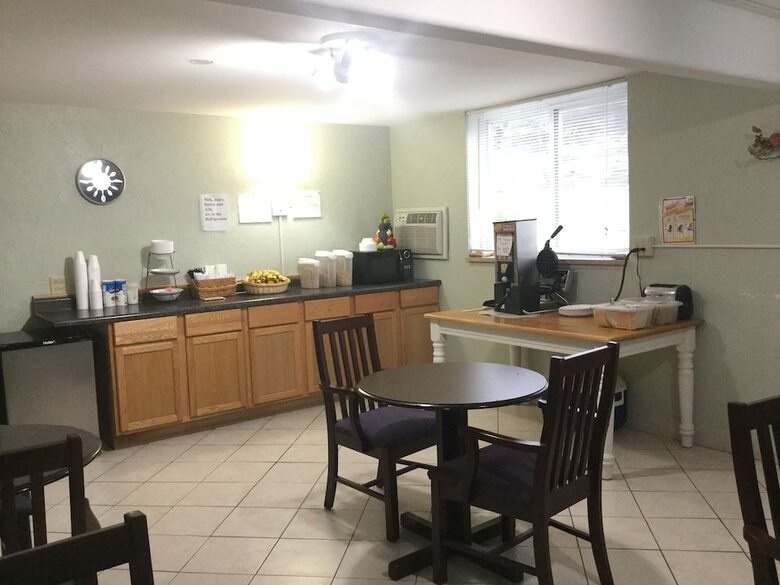 Hotel Americas Best Value Inn Jefferson City