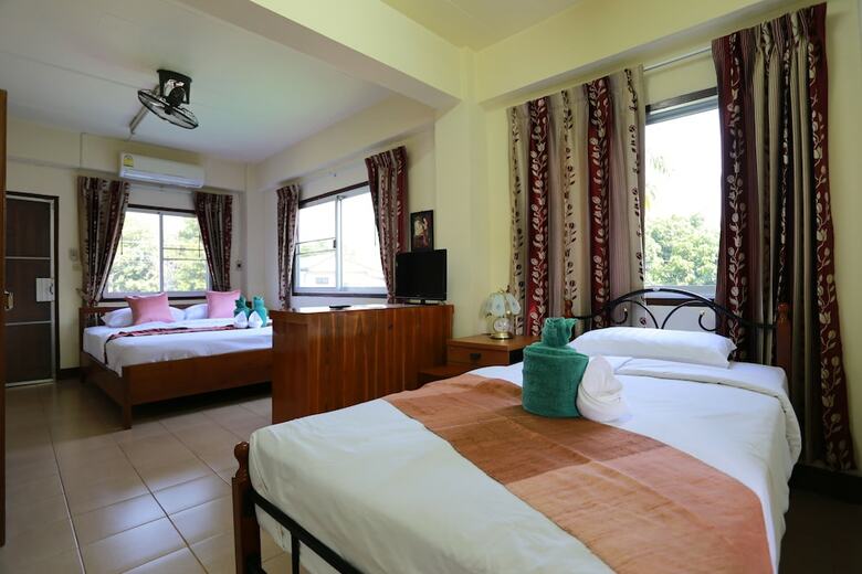 Hotel Saithong House