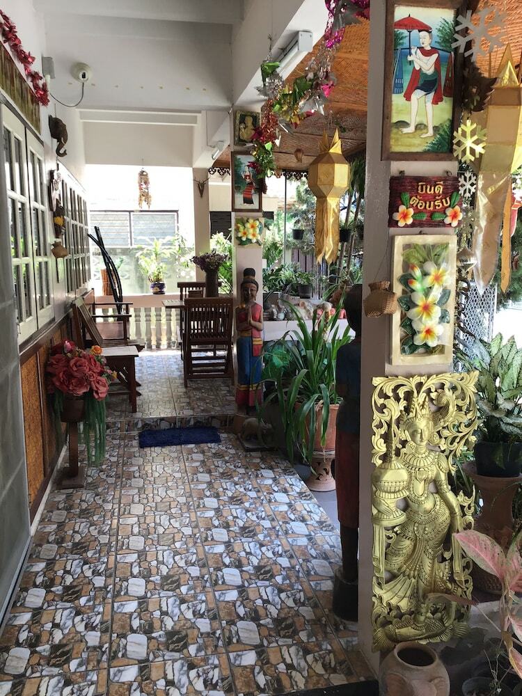Hotel Saithong House
