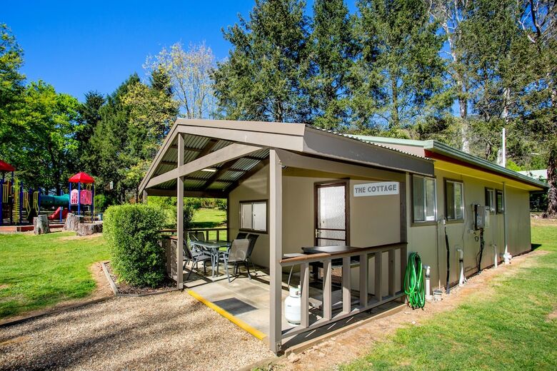 Cabana Bright Freeburgh Caravan Park