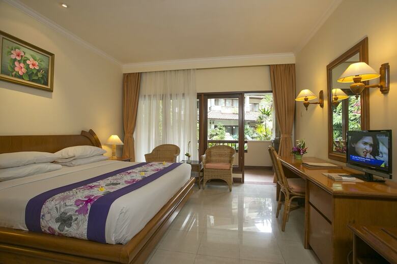 Hotel Parigata Resort & Spa