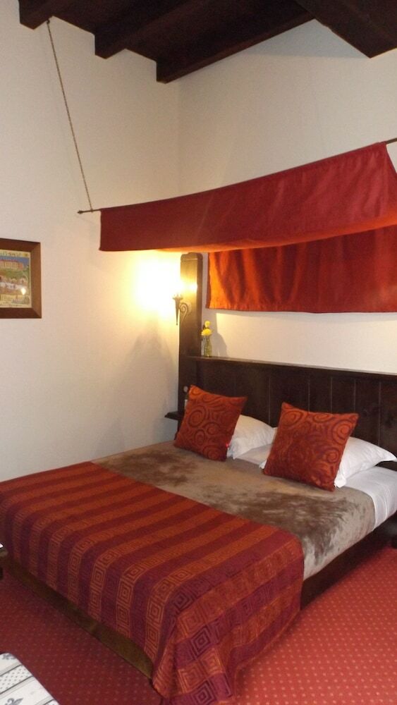Hotel Ch�teau Des Ducs de Joyeuse