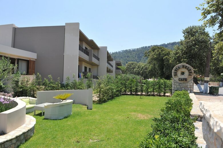 Hotel Santa Helena