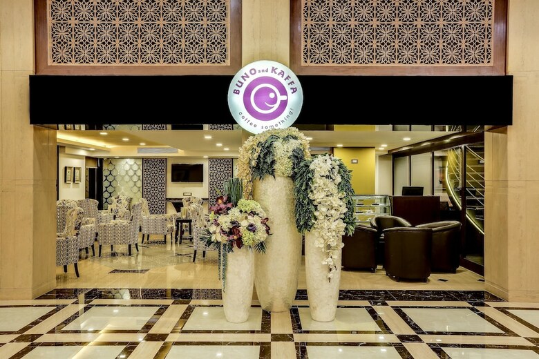 Golden Chariot Vasai Hotel And Spa