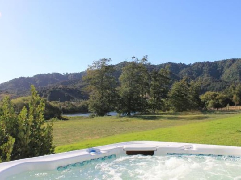 Hotel Hakarimata Lodge - Absolute Riverside