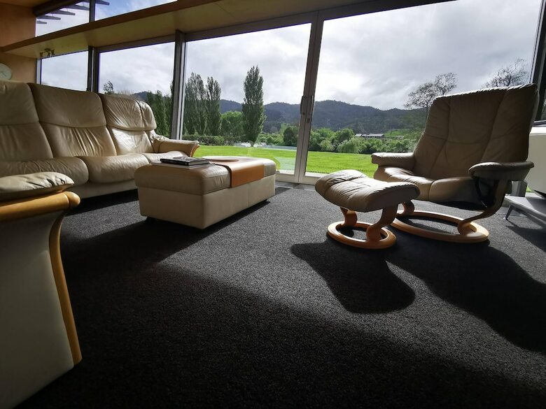 Hotel Hakarimata Lodge - Absolute Riverside
