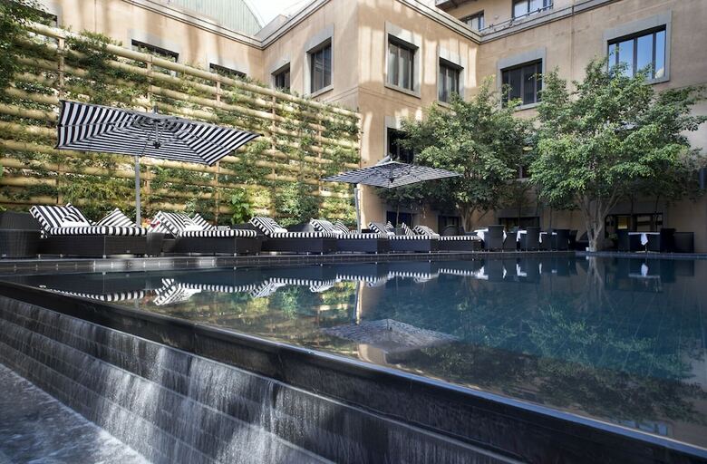 Hotel Davinci Suites