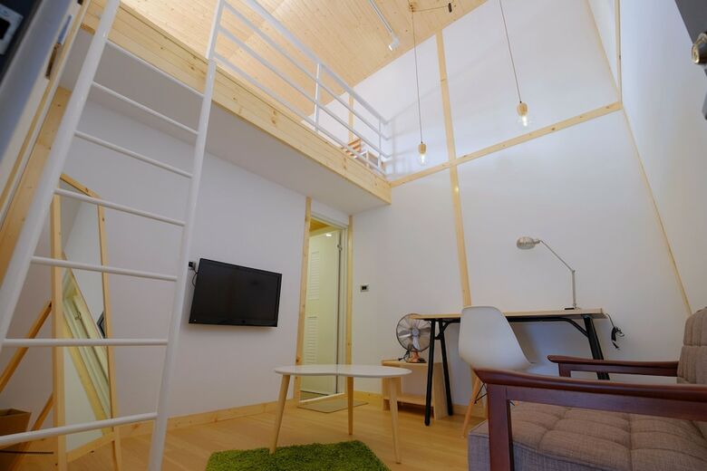 Hotel Loft.wo Design Inn