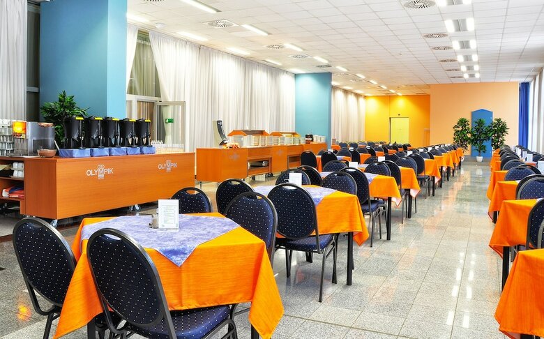 Hotel Tristar
