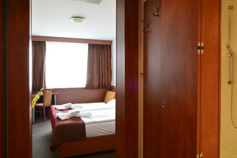 Hotel Tristar