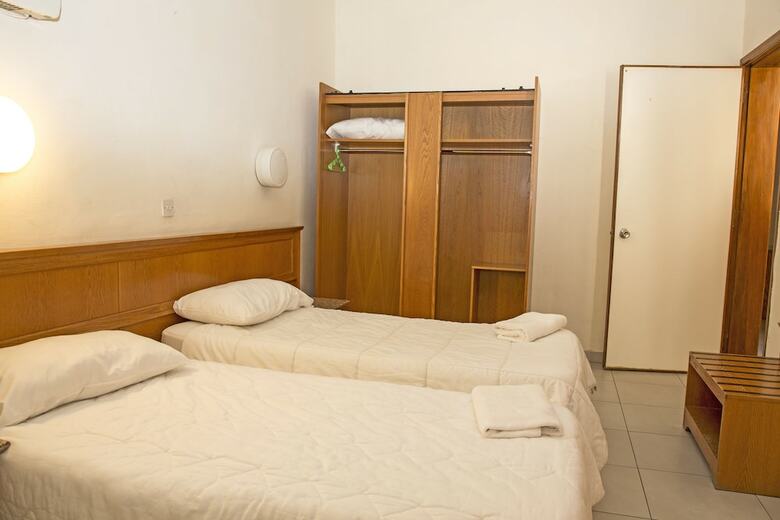 Aparthotel Dragonara Apartments