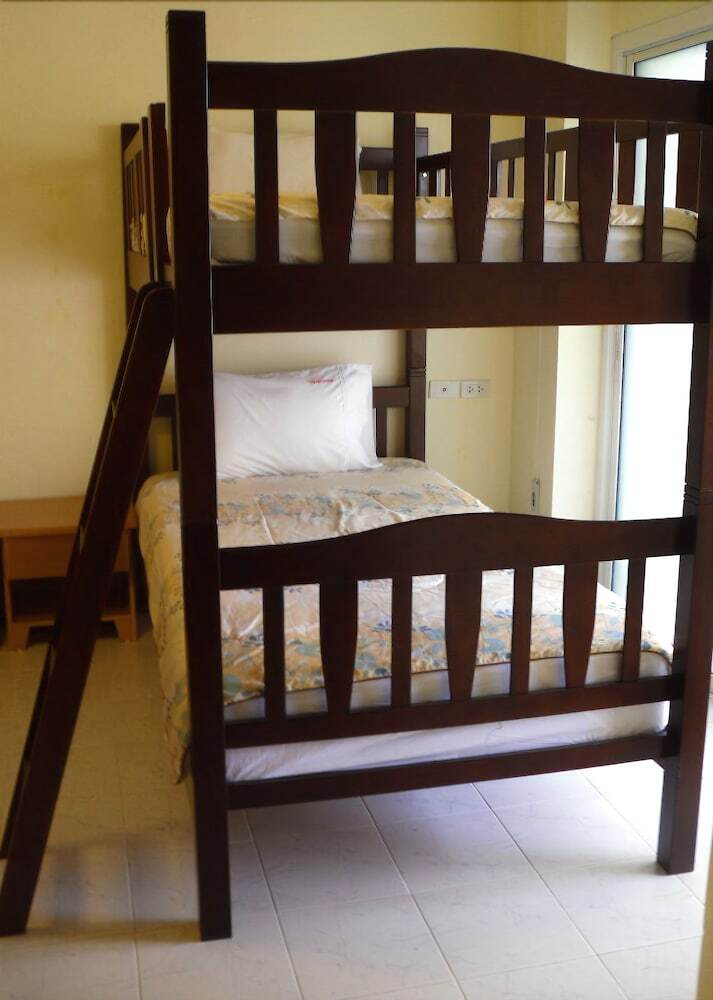 Hostal Squareone - Hostel