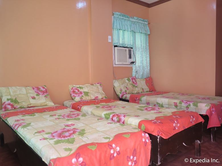 Rgb Tourist Inn Hotel