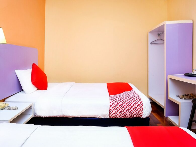 Oyo 546 Grand City Hotel