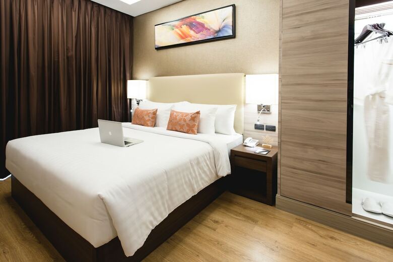 Hotel Adelphi Forty-nine