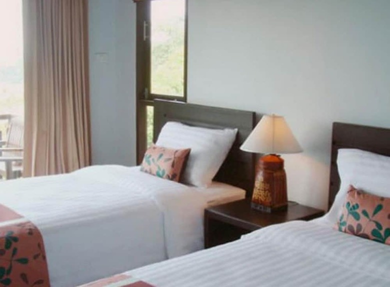 Hotel Chintakiri Resort