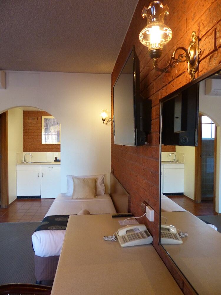 Meramie Motor Inn