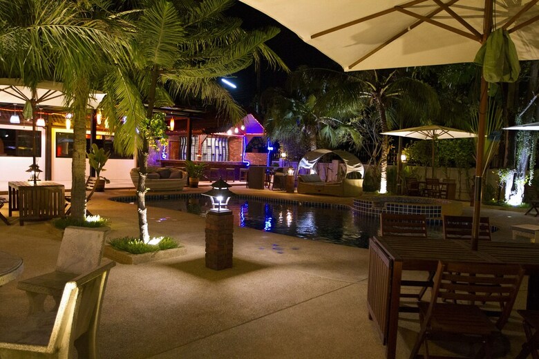 Hotel Vantage Resort