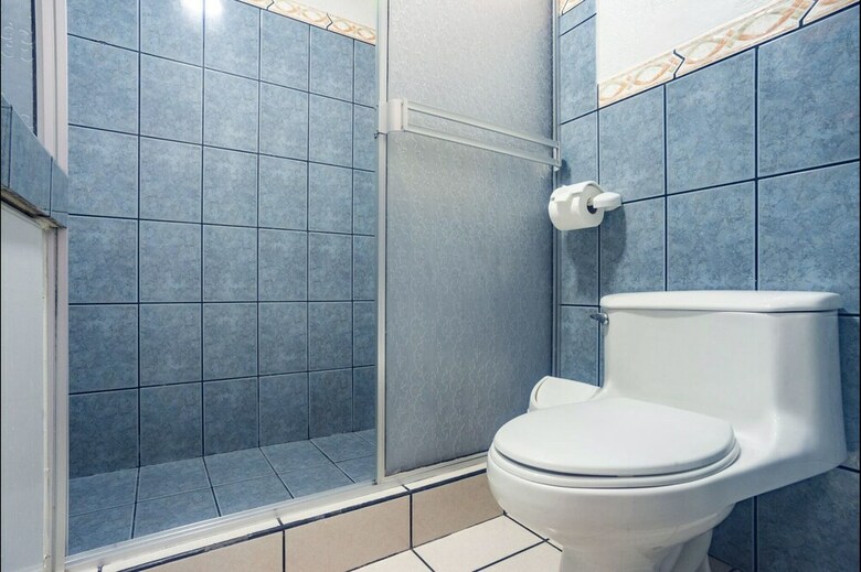 Hotel Prado Inn & Suites