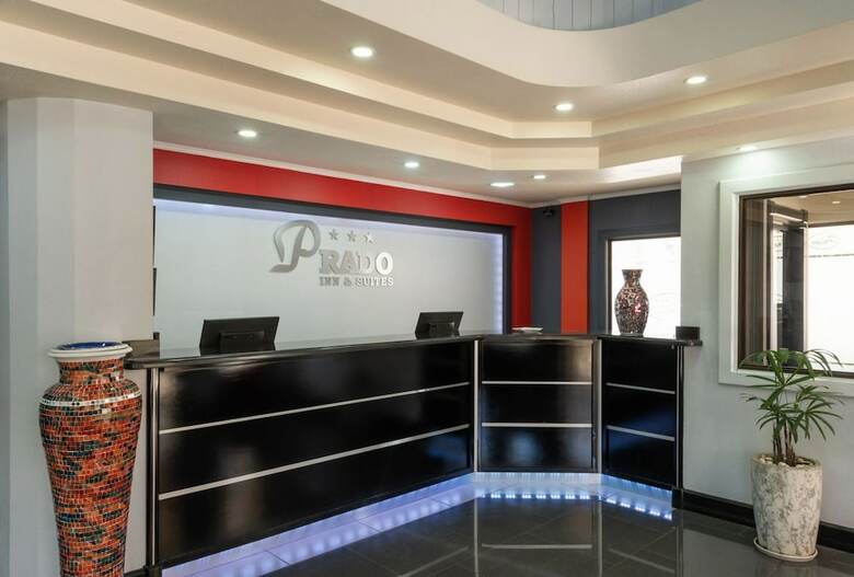 Hotel Prado Inn & Suites
