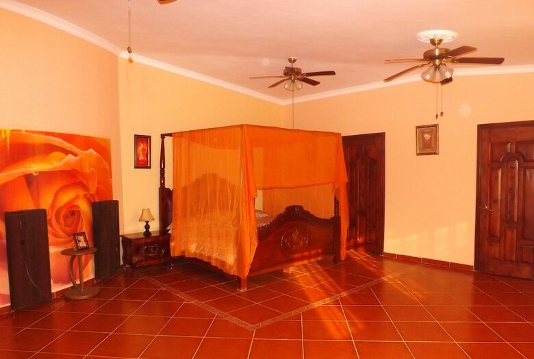 Four Bedroom Villa With Private Pool, Ocean View