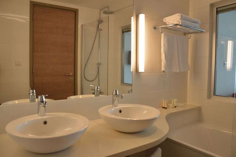 Vassos Nissi Plage Hotel