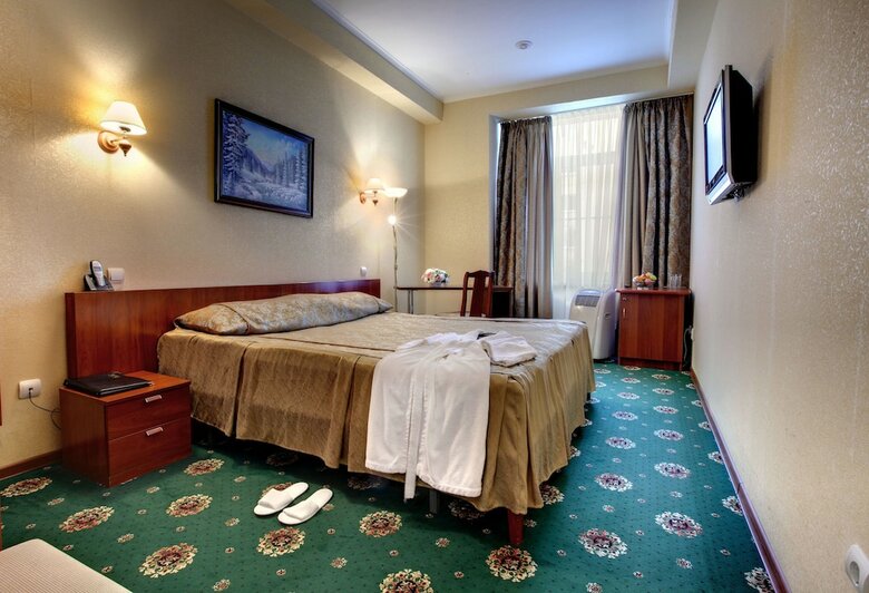 Guyot Business Boutique Hotel