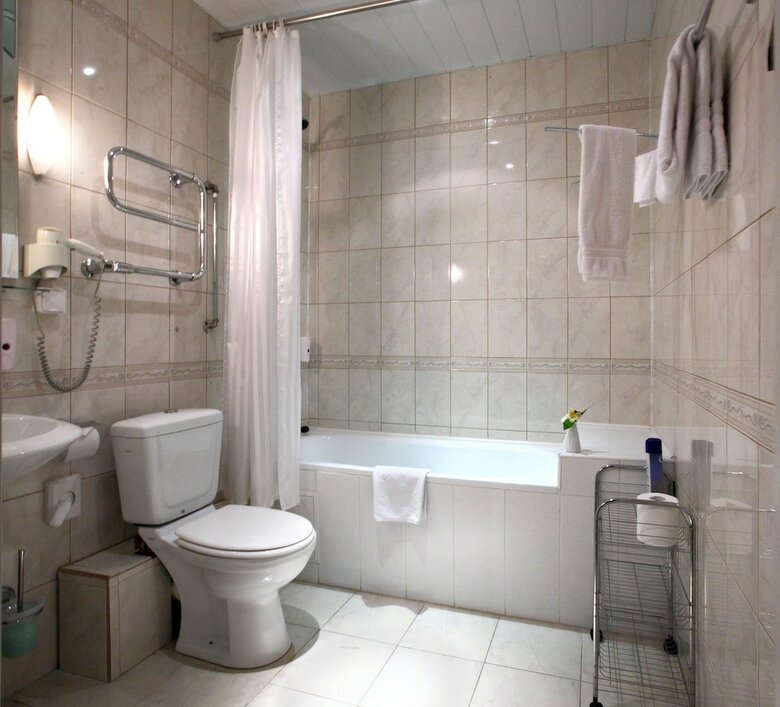 Guyot Business Boutique Hotel